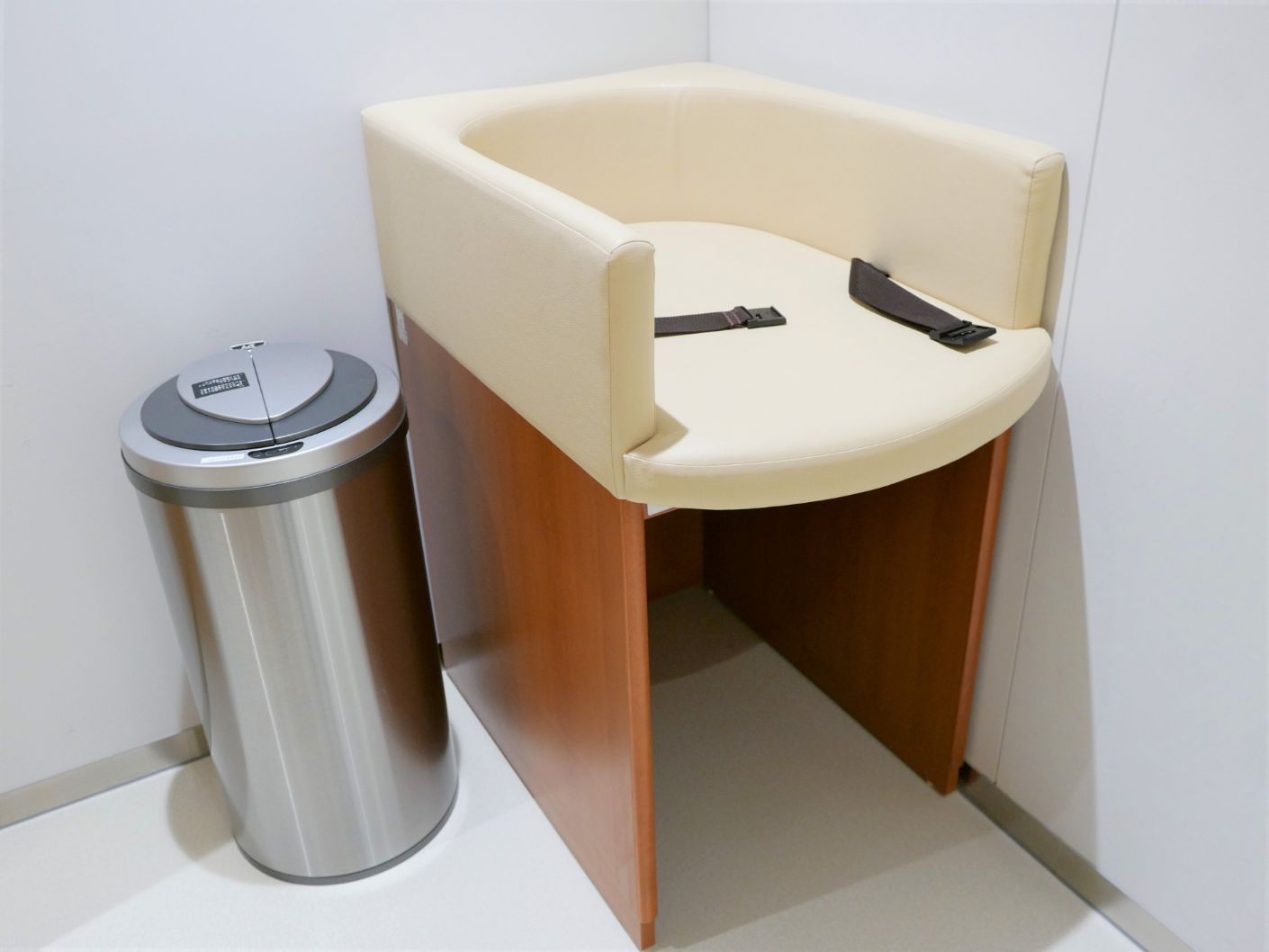 おむつ交換台の様子